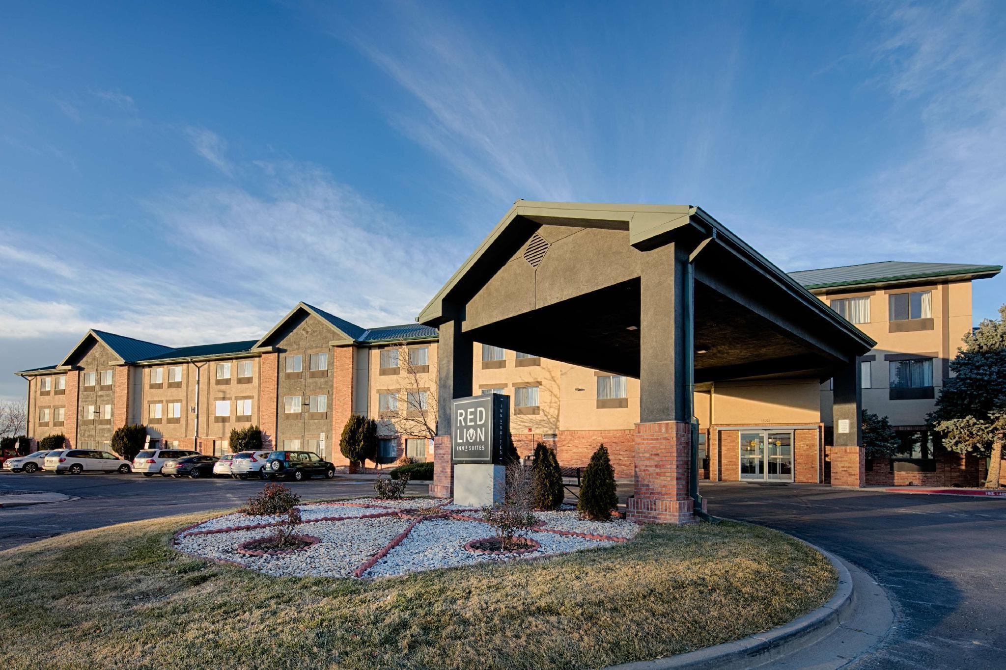 Sylo Hotel Denver Airport, A Ramada By Wyndham Aurora Exterior photo