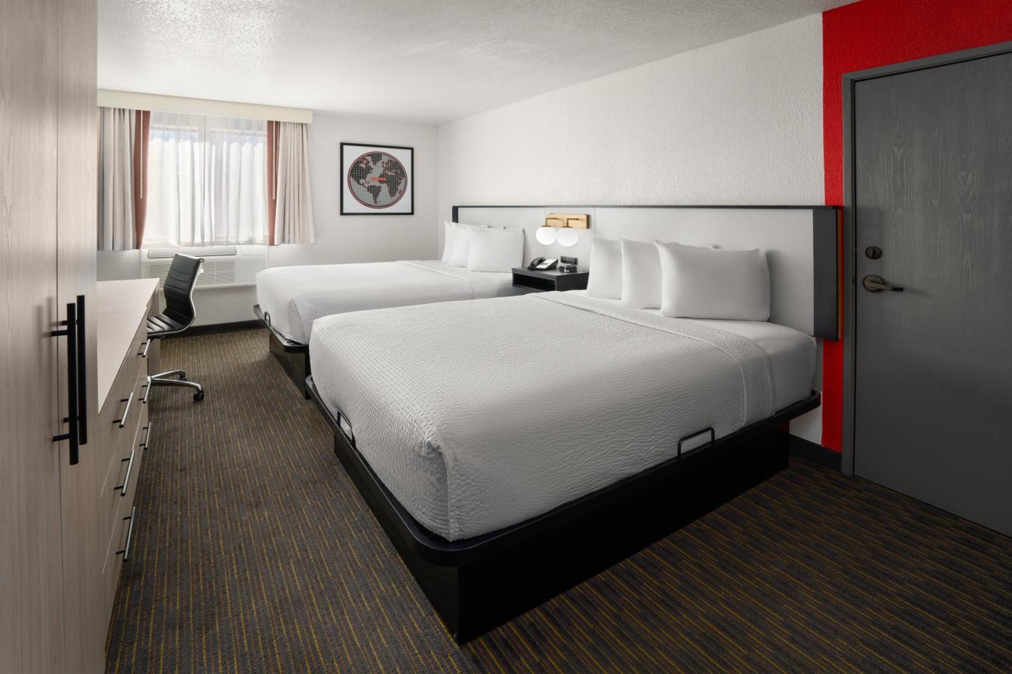 Sylo Hotel Denver Airport, A Ramada By Wyndham Aurora Exterior photo