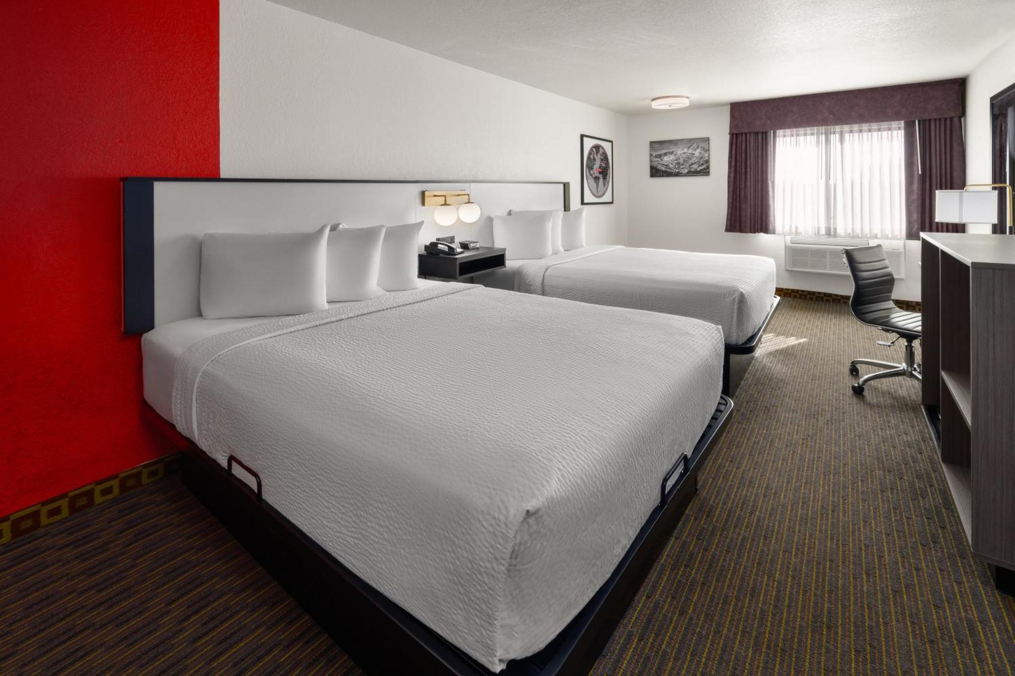 Sylo Hotel Denver Airport, A Ramada By Wyndham Aurora Exterior photo