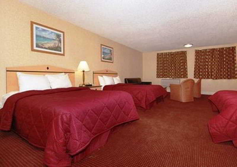 Sylo Hotel Denver Airport, A Ramada By Wyndham Aurora Exterior photo