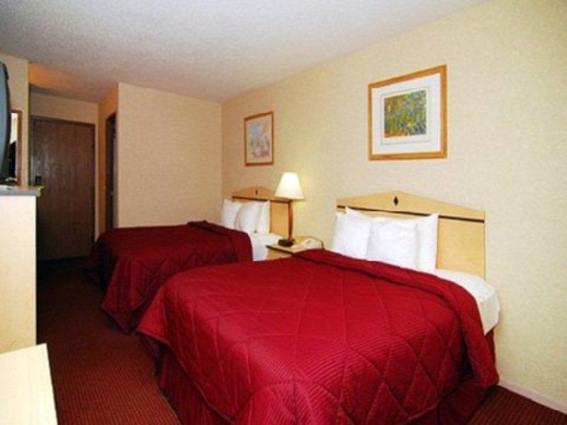 Sylo Hotel Denver Airport, A Ramada By Wyndham Aurora Room photo